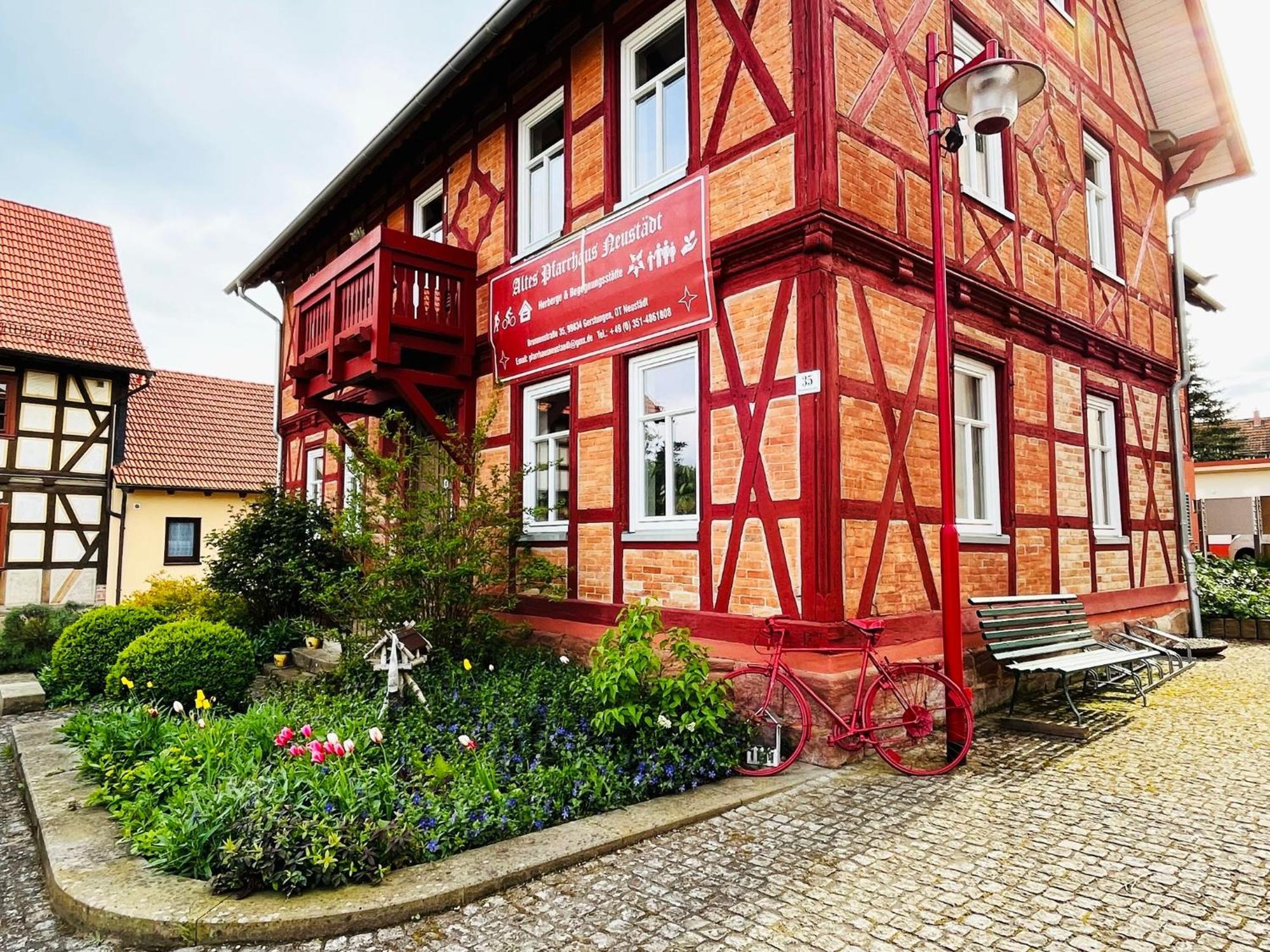 Altes Pfarrhaus Neustaedt Hotell Neustadt  Exteriör bild